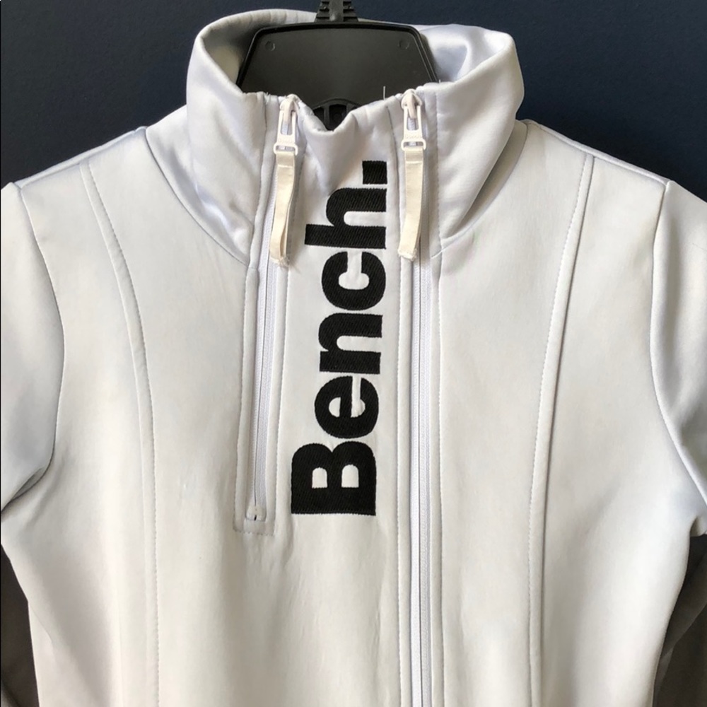 Women’s Bench Jacket